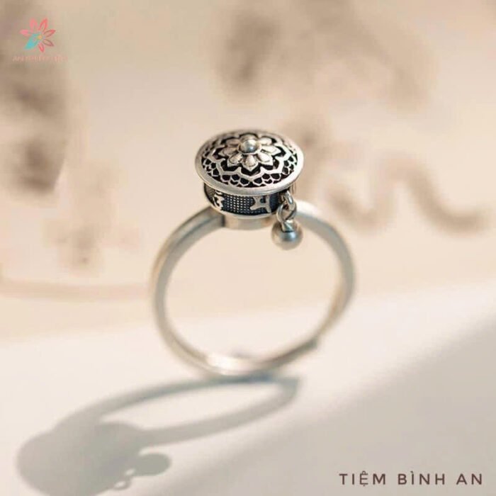 NHẪN TRỤ KINH LUÂN OM MANI - LẮNG NGHE LỜI CHƯ PHẬT